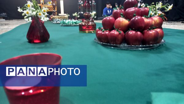 برپایی سفره‌ حضرت ام‌البنین سلام الله در شهرستان صومعه‌سرا