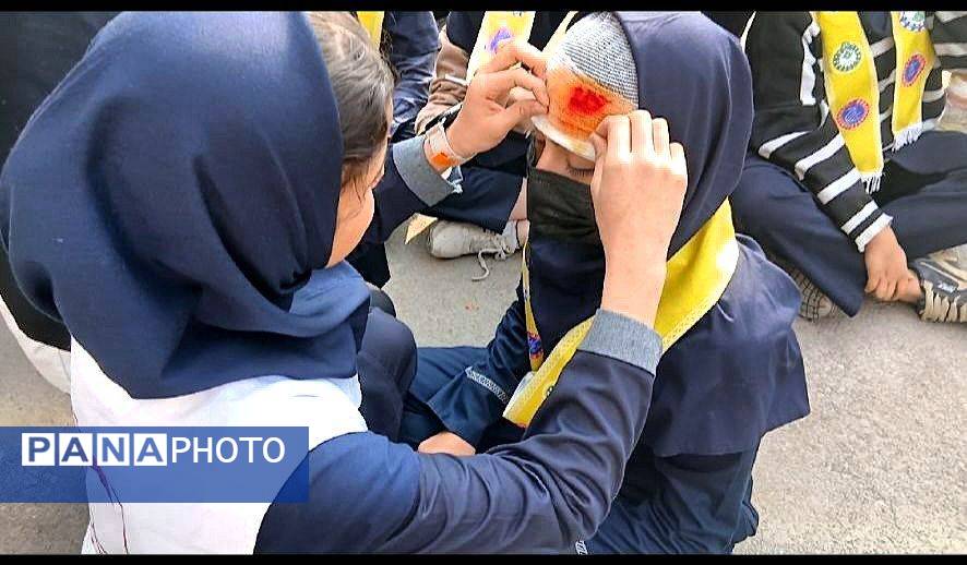  مانور زلزله در مدرسه سمانه ناحیه یک 