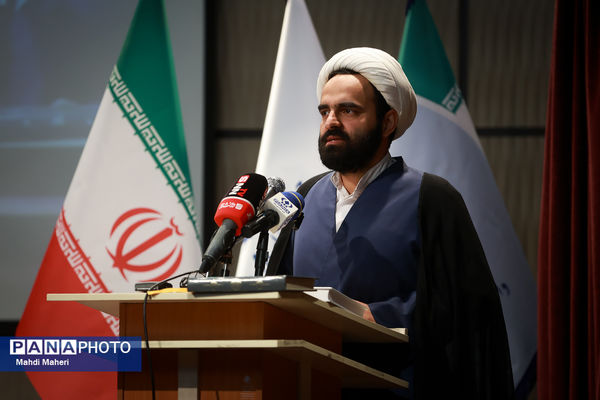 آیین استقبال از نو دانشجو معلمان دانشگاه تربیت دبیر شهید رجایی