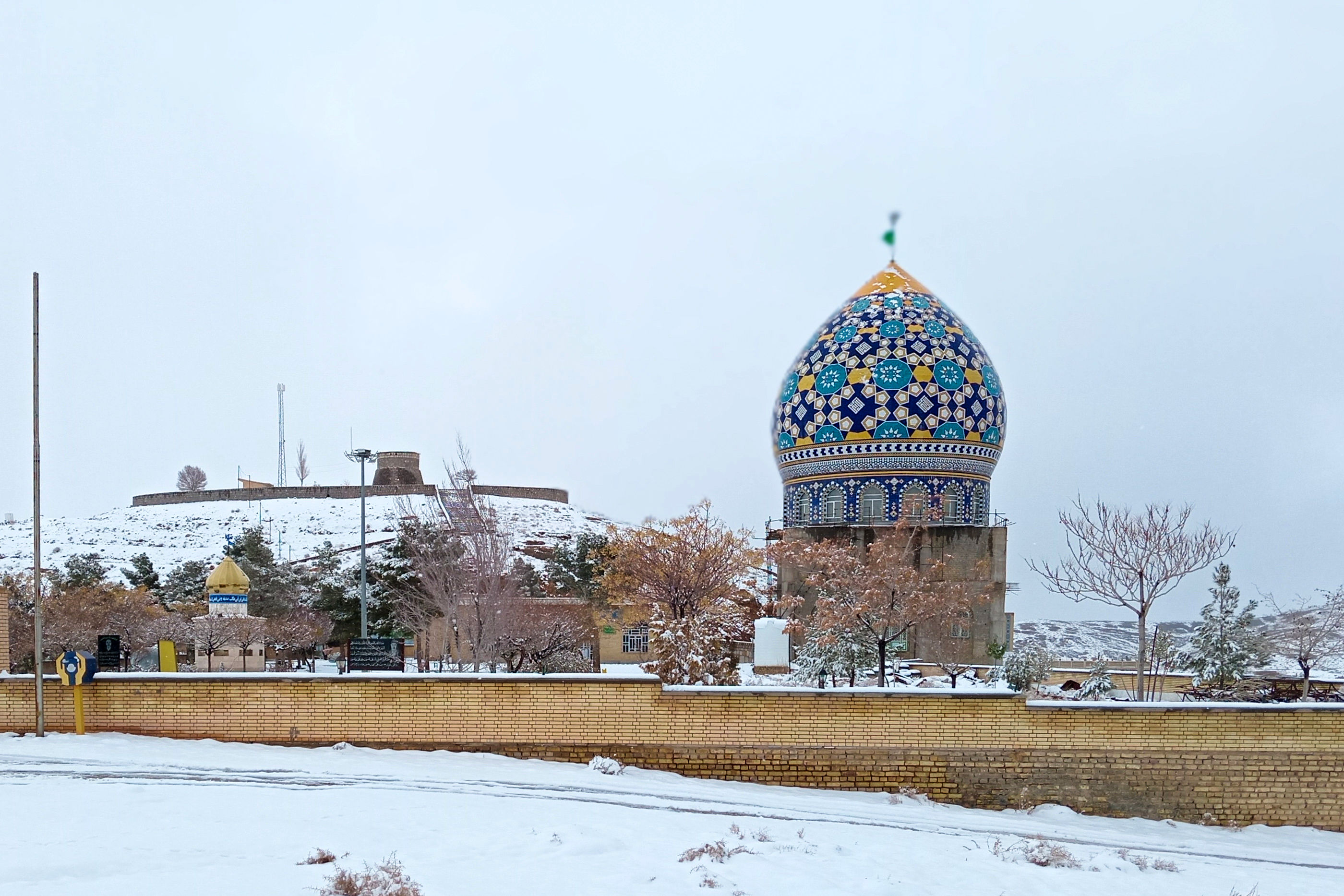 یک روز برفی در روستای بنادکوک‌ دیزه