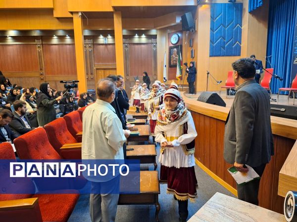 همایش مدیران دبیرستان های شبانه روزی دوره دوم متوسطه نظری کشور