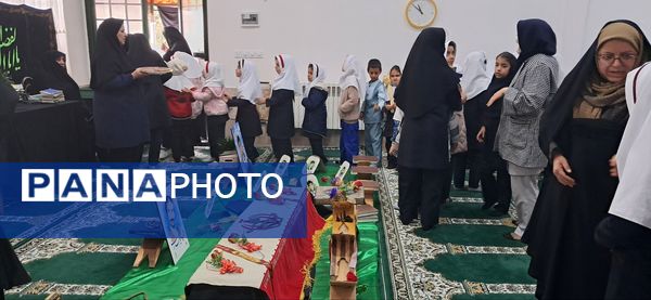 حضور مادران شهدا در مدرسه شهید رزمی خلیل آباد