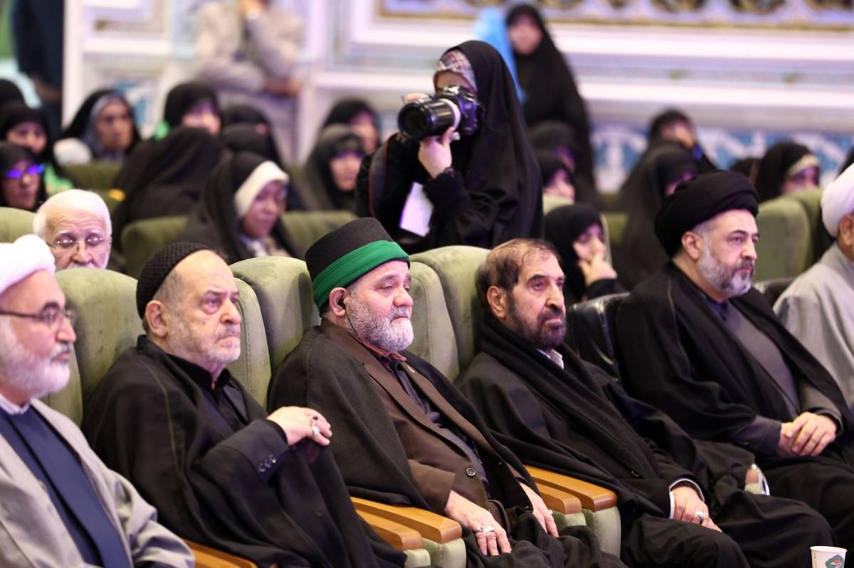 آیین افتتاح بیست‌ودومین اجلاس بین‌المللی پیرغلامان و خادمان حسینی در مشهد برگزار شد