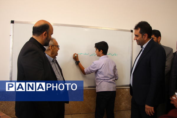 افتتاح آموزشگاه ۱۲ کلاسه شهید حسینی پور در اردکان
