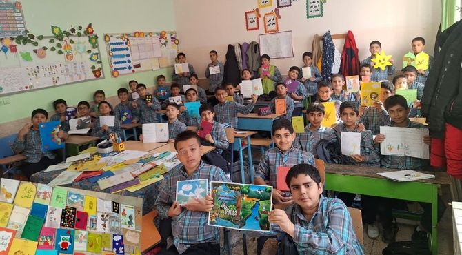 کتاب‌های دست‌ساز؛ گامی به سوی دانایی