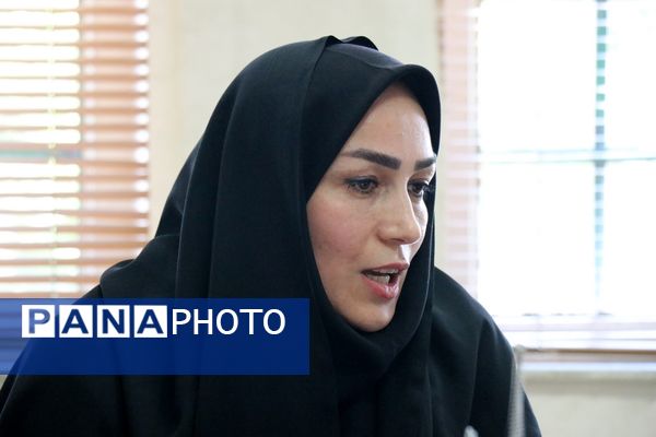 نشست هم‌اندیشی معاونت پرورشی و فرهنگی اداره‌کل آموزش و پرورش با ناحیه 4 مشهد