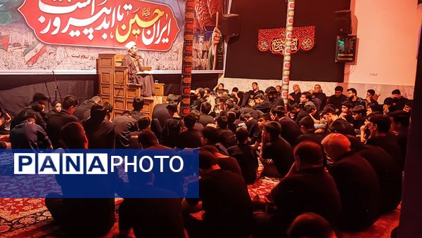 سوگواری شب چهارم محرم در مسجد امام حسین(ع) اسفراین 