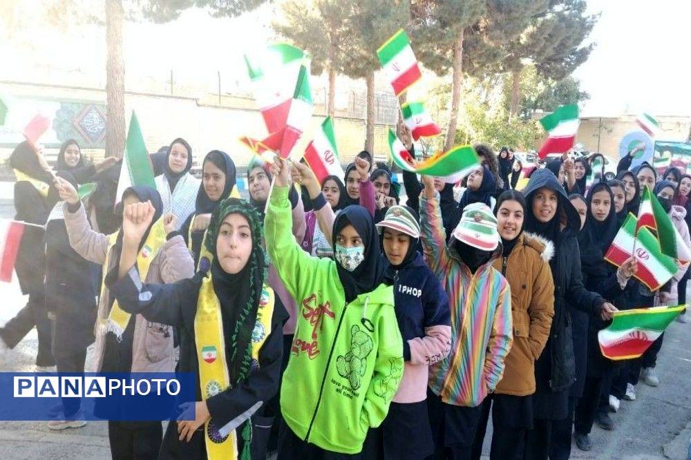 گرامیداشت ۱۳آبان ماه  در مدرسه شهید مجید دهنوی  نیشابور