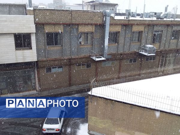 بارش برف شدید و سفید پوش شدن شهر زیبای مشهد 