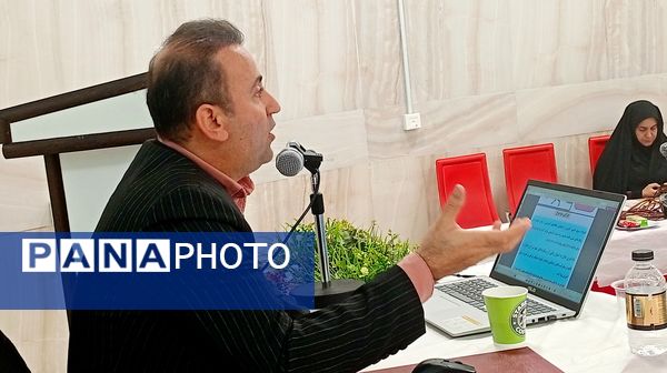 دوره‌های توانمندسازی معلمان با رویکرد نوین در شهرکرد