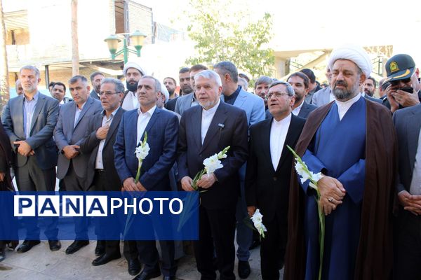 آغاز سفر وزیر میراثفرهنگی کشور به رباطکریم از امامزاده عمادالدین(ع)