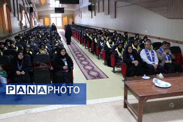 کارگاه‌های آموزشی در پیش اردوی ملی خراسان رضوی