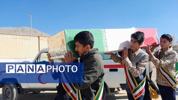 شهید گمنام؛ معلمی از جنس ایثار