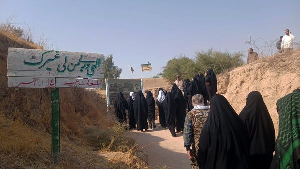 سفر دختران به سرزمین راز و نیاز؛ بازخوانی حماسه در قامت میراث‌داران نور