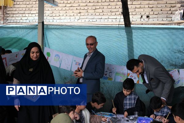  افتتاح جشنواره «امید فردا» در مدرسه شاهد ده دی ورامین