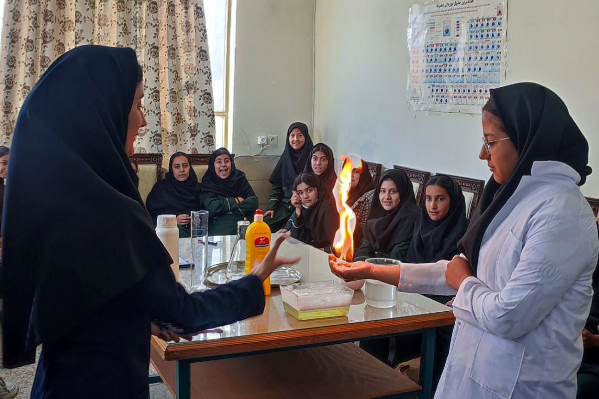 شکوفایی علم در پژوهش‌سرای شهدای هسته‌ای فیروزکوه