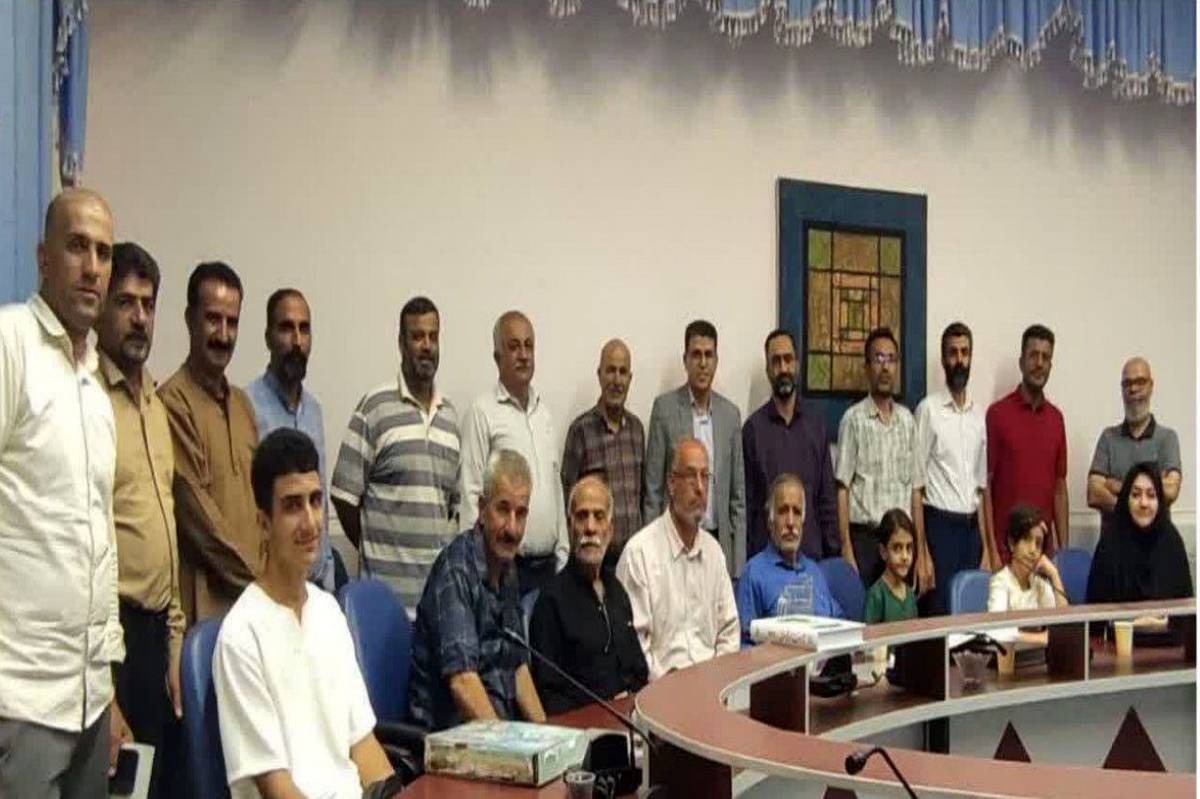 پژواک حماسههای فردوسی در الیگودرز؛ دهمین نشست شبانه انجمن شاهنامهخوانان