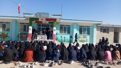 ۱۳ آبان روز مقاومت و ایستادگی 