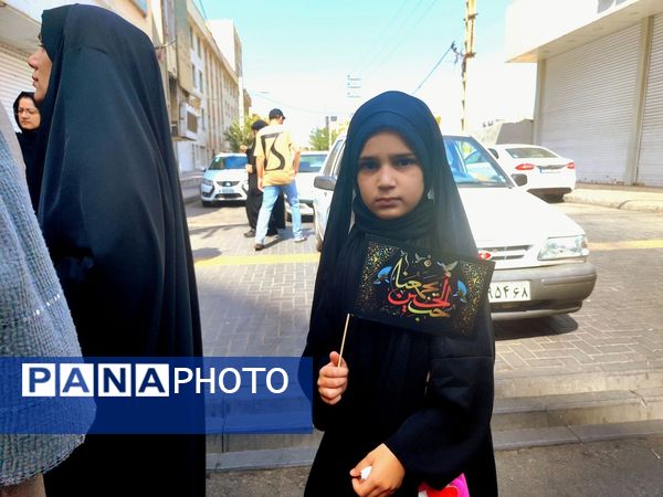 فردیس میزبان پیاده‌روی پرشور جاماندگان اربعین شد