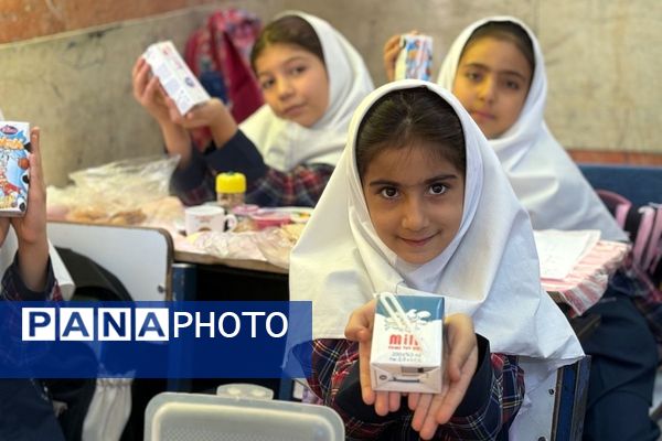 روز جهانی پوکی استخوان در مدارس شهرستان ملارد