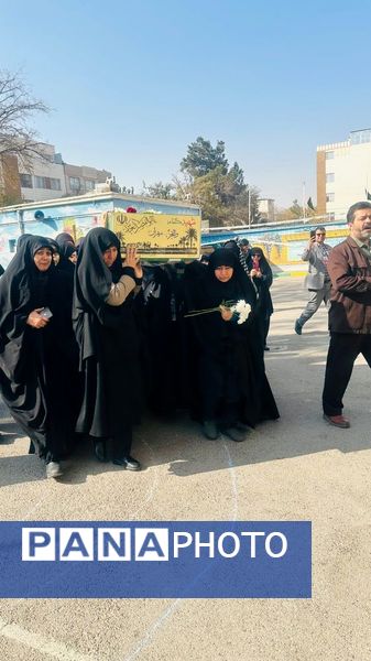 شهدای گمنام نماد مقاومت، شجاعت و ایثار ملت ایران هستند 