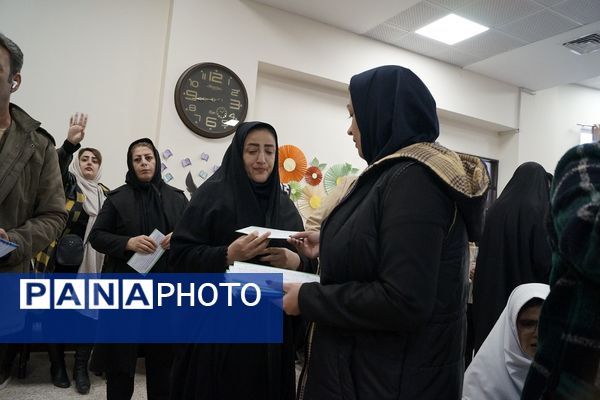 عطر حسینی در مدرسه شهدای ۱۵خرداد قرچک 