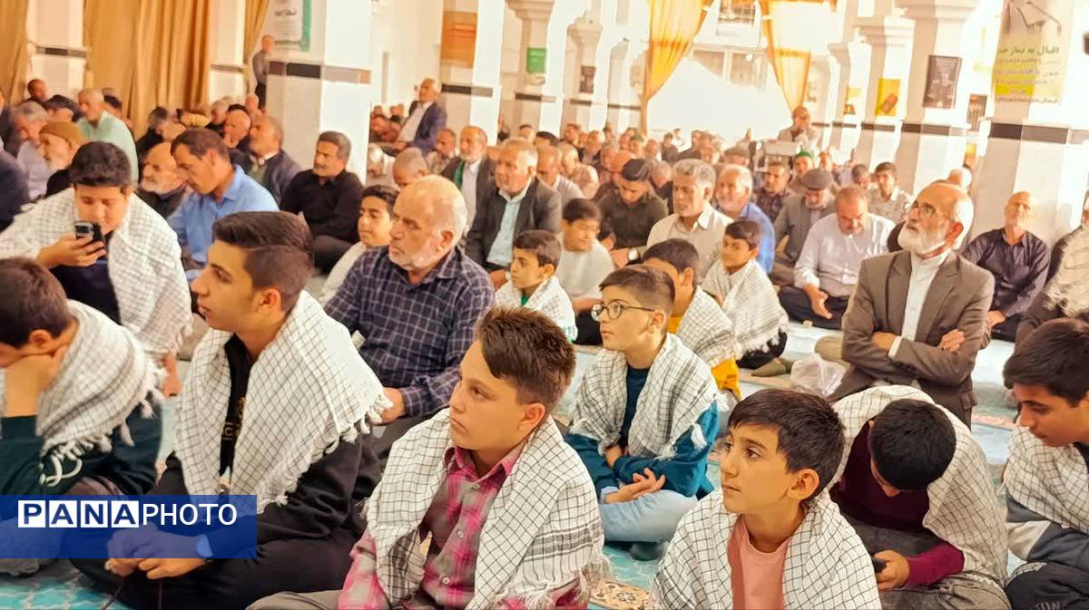 حضور پر شور بسیجیان در نماز جمعه شهرستان خلیل آباد