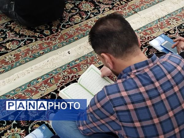 مراسم احیای شب های قدر در آرامگاه شهید سید حسن مدرس (ره) شهرستان کاشمر 