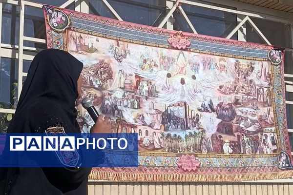 برپایی نمایشگاه "مادرم فاطمه" در دبیرستان مهر نیشابور