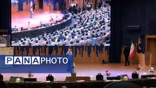 تحلیف فرماندهان بسیج دانش‌آموزی خراسان رضوی