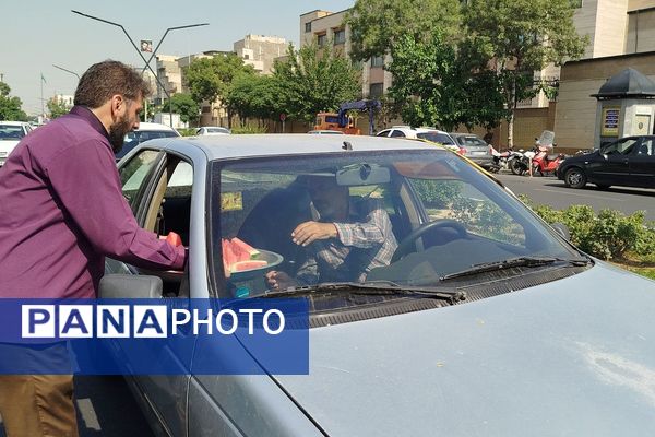 برپایی موکب عید غدیر به همت بسیج فرهنگیان و دانش آموزی ناحیه دو شهرری 