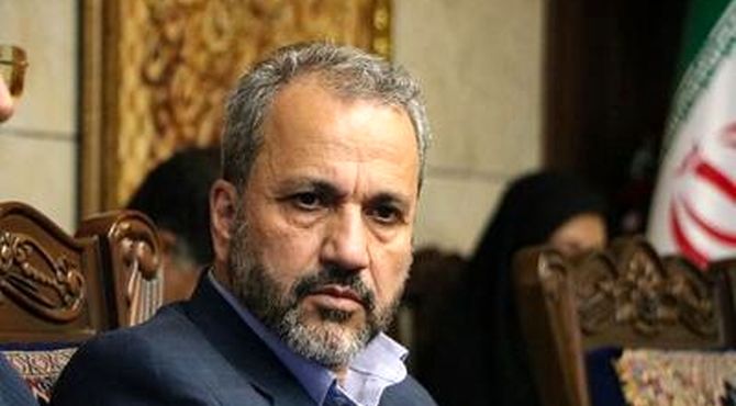 کارفرمایان اتباع غیرمجازشان را معرفی کنند