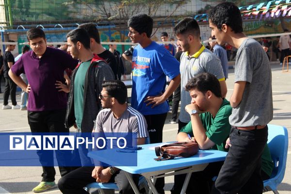همبستگی در قامت ورزش