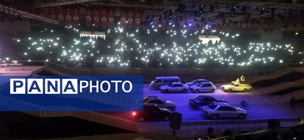 حضور دانش‌آموزان دختر در پنجمین روز کنگره ۵۵۸۰ شهید استان البرز