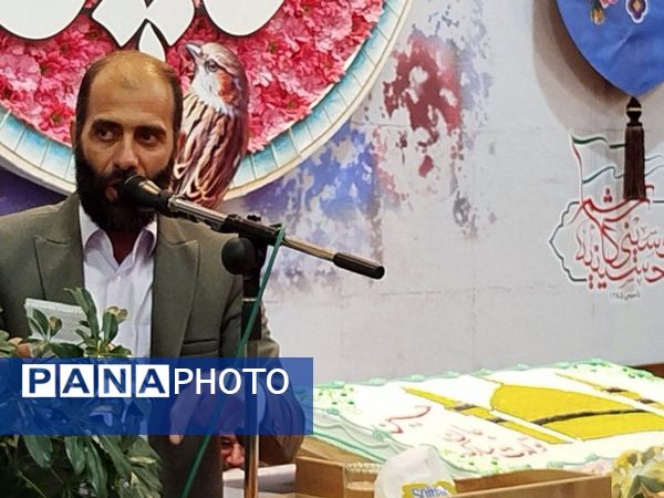  شب شعر به مناسبت ولادت حضرت امام حسین (ع) در محل حسینیه شهرستان کاشمر 
