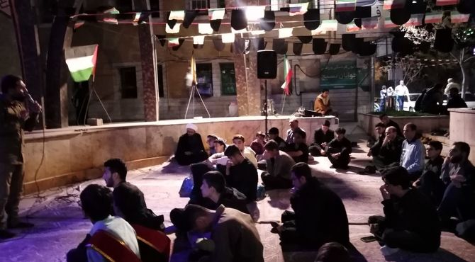 محفل شهدایی با حضور نوجوانان در سمنان