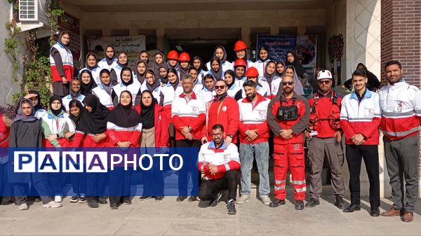 برگزاری مراسم متمرکز مانور زلزله و ایمنی مدارس در سرخنکلاته