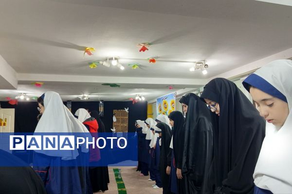 مراسم سوگواری حضرت فاطمه زهرا (س) در مدرسه عطر کوثر پردیس