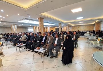 جلسه مدیران مدارس در شهرستان میاندوآب