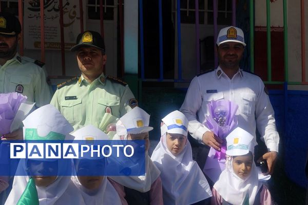 برگزاری مراسم هفته پدافند غیر عامل در دبستان‌ بنت‌الهدی فیروزکوه
