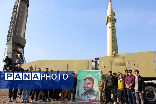 بازدید کاروان راهیان نور خراسان شمالی از نمایشگاه هوافضا خوزستان 