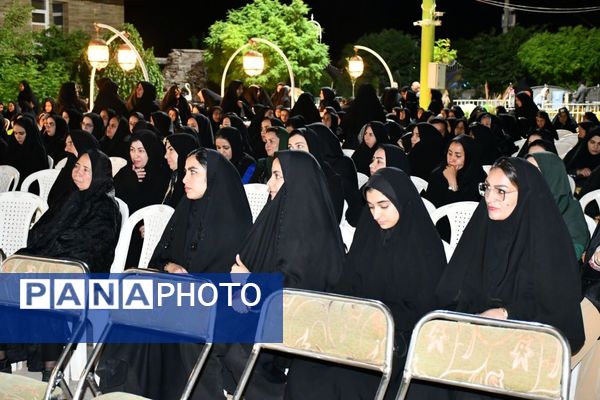 هفته‌ای برای ستایش دانایی؛ جشن معلمان در تالار ملک برگزار شد