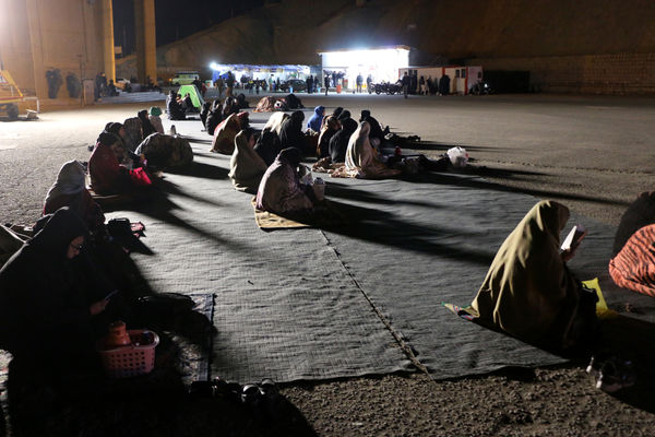 مراسم احیاء شب نوزدهم ماه رمضان در کوه خضر نبی(ع)-1