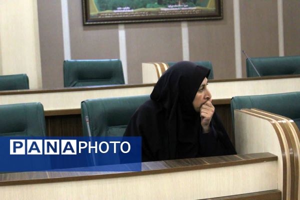 نشست خبری انجمن داروسازان یزد