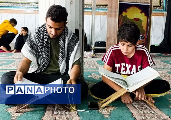 استقبال پرشور مردم از ضیافت سه روزه انس با قرآن