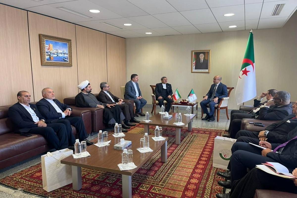 دیدار رئیس گروه دوستی پارلمانی ایران با وزیر امور اتباع خارجی الجزایر