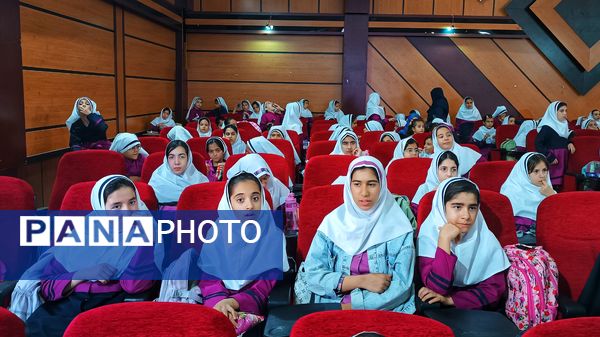 جشن «نشاط و امید» به مناسبت هفته ملی کودک و نوجوان در شهر یاسوج 