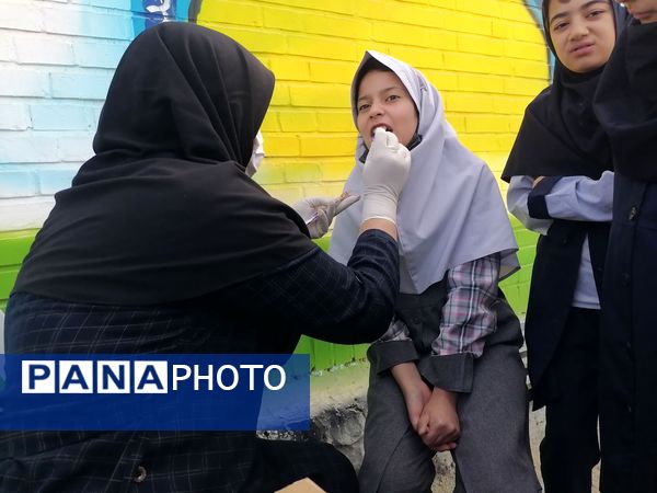 وارنیش فلوراید برای دانش آموزان دبستان ناهید نخودی 