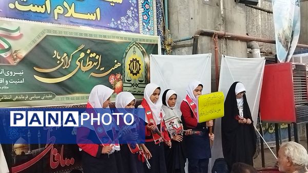 نماز عبادی و سیاسی جمعه همزمان با آغاز هفته نیروی انتظامی در نیشابور
