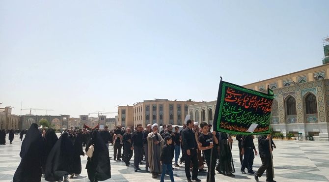 عزاداری به مناسبت تاسوعای حسینی در حرم مطهر امام رضا علیه السلام 